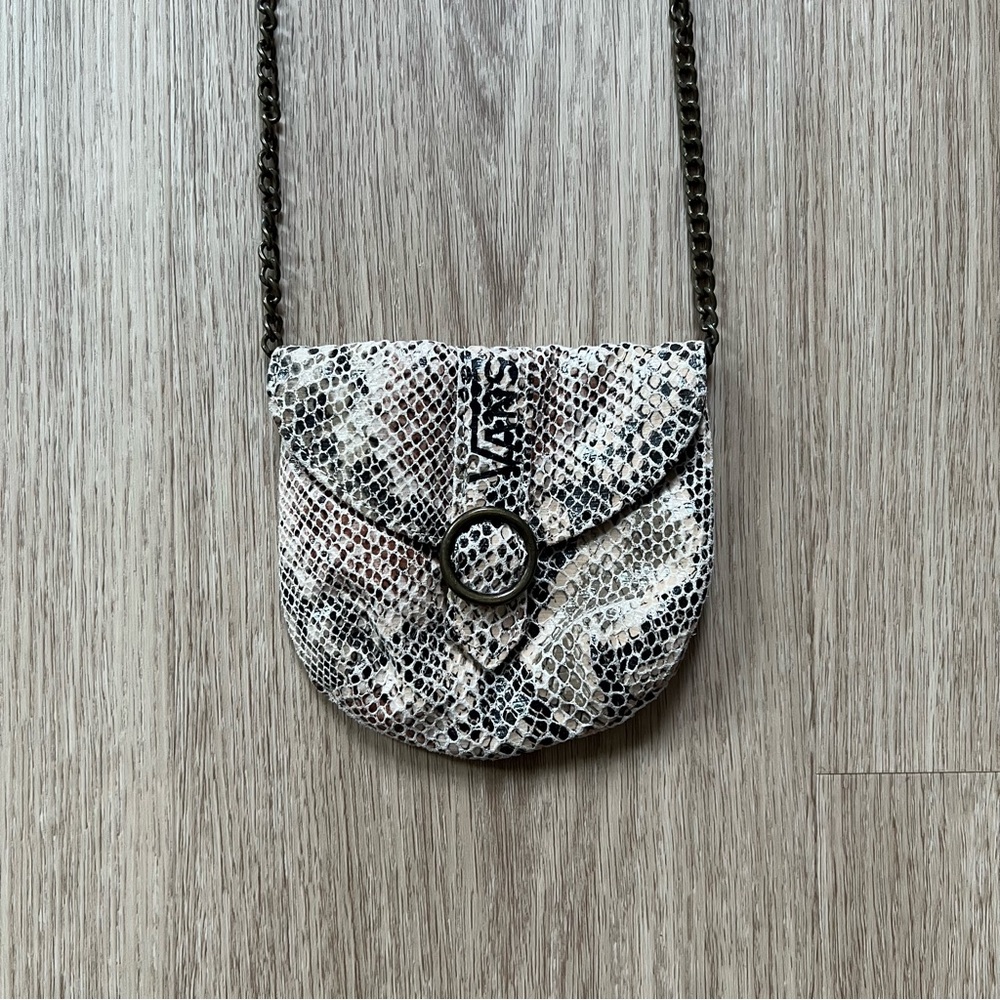 Vans Snakeskin Coin Purse w/ Chain